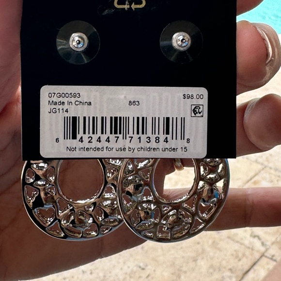 GIVENCHY Open Pear-Shape Rhinestone Drop earrings - Picture 6 of 9